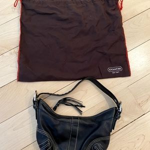 Coach Black Leather Soho Small Hobo Handbag Shoulder Bag 8A01